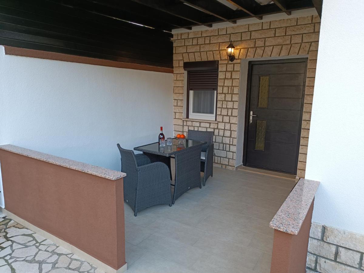 Apartments Mira Krk Krk Town Luaran gambar