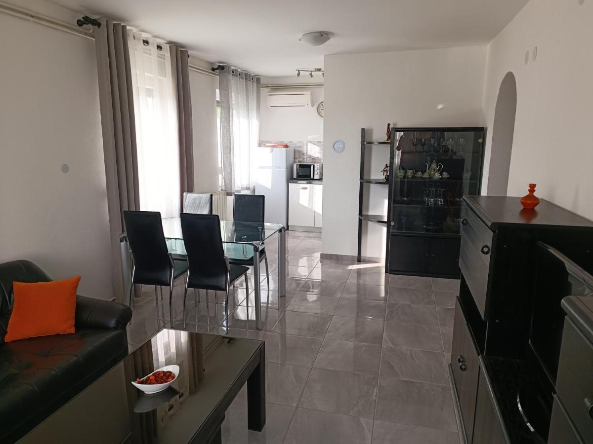 Apartments Mira Krk Krk Town Luaran gambar